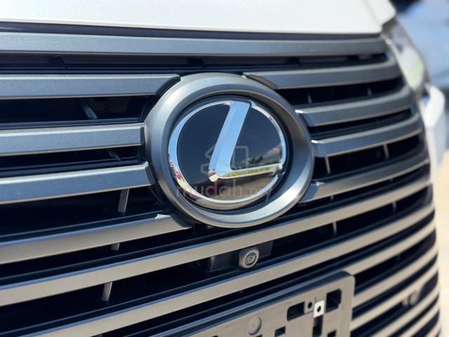 2023 Lexus LX600 3.4 V6 OFF ROAD (A) - 5