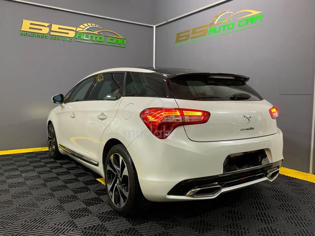 2015 Citroen DS5 1.6 (A)  Low Mileage - 4