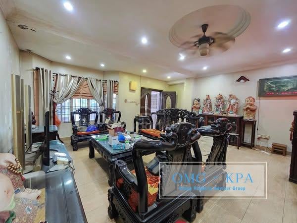 Bandar Puteri Double Storey Endlot Renovated Move In Condition Klang 1