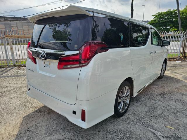 2021 Toyota ALPHARD 2.5 S TYPE GOLD II - 5