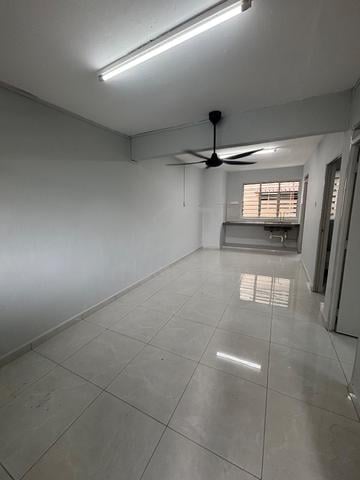 Flat Taman Ungku Tun Aminah 1