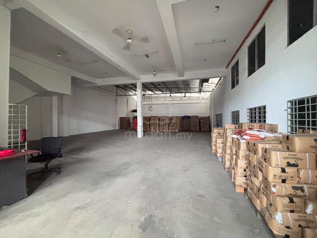 1.5 Storey Semi-D Factory Warehouse Pandamaran Port Klang For Rent 1