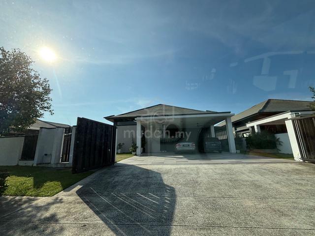 Bandar Seri Coalfields sungai Buloh single detached freehold renovated 1