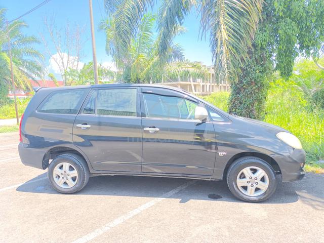 2006 Toyota INNOVA 2.0 E (M) - 4