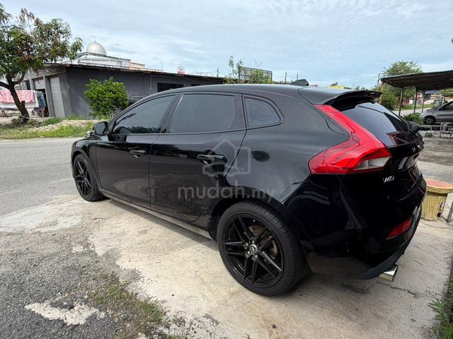 2018 Volvo V40 2.0 T5 DRIVE E FACELIFT (A) - 3