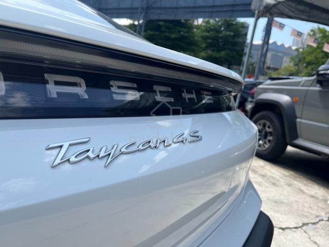 2023 Porsche TAYCAN 4S (Passenger Screen) 13k KM - 1