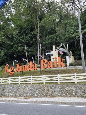 Tanah Cantik seluas 2.66 Ekar ☘️ di Janda Baik 1