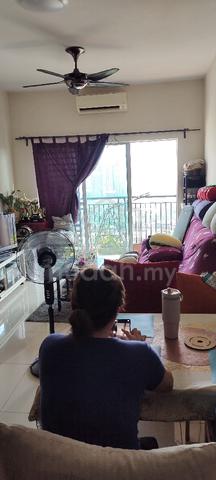 small room  1