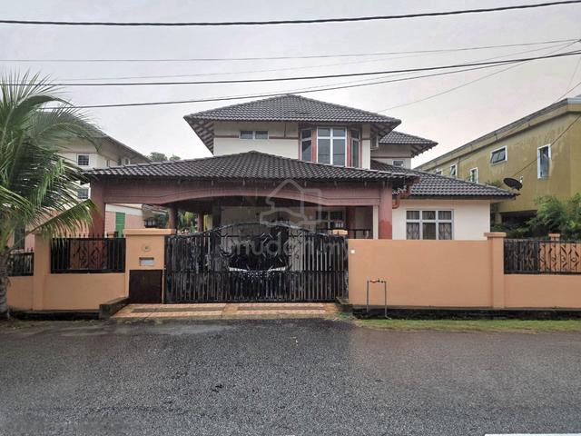 Renovated🔥2 Storey Bungalow Laman Lili, Nilai Impian 1