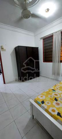 Bilik flat Wangsa maju lrt jalan kaki fully furnished level 1 1