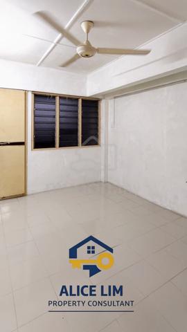 Flat Jalan Kurau 1