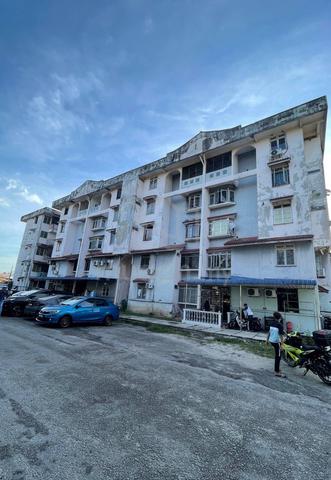 Desa Cemara 1