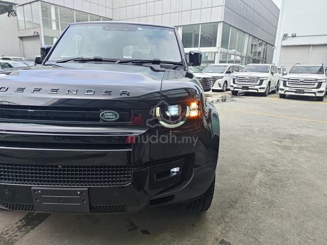 Meridian| 2021 LAND ROVER DEFENDER 110 SE P300 - 5