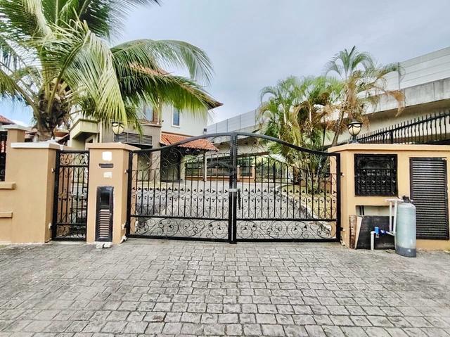 Cheapest 2 Storey Corner Lot Bungalow Subang Alam Seksyen 27 Shah Alam 2