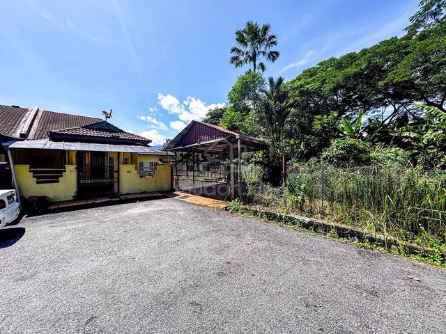 Corner Lot Single Storey Terrace Antara Gapi, Serendah For Sale 1