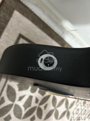 Carousel Image
