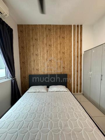 Fully Furnished Queen Room for Rent at Court 28, Jalan Ipoh, KL 1