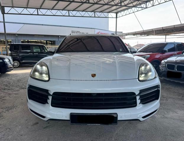 2021 Porsche CAYENNE 3.0 (A) F/S/R Porsche Local - 3