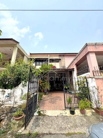 Double Storey Terrace Taman Cempaka, Ampang Selangor 1