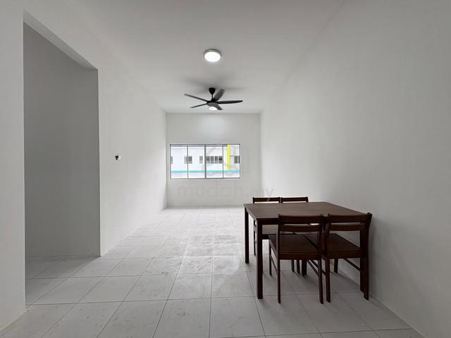 Residensi Acacia 1
