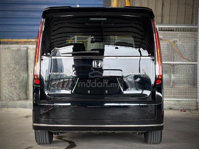 2022 Honda Stepwagon 1.5T Spada | 8 Yrs Warranty - 2
