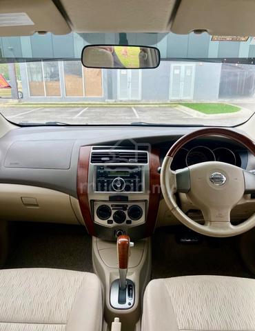 **1 owner ori*2011 N.GRAND LIVINA 1.8 (A) - 5