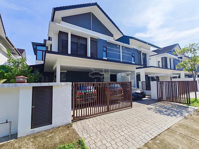 RENOVATED CANTIK 2 Storey Semi D Semanea Hills Denai Alam 1