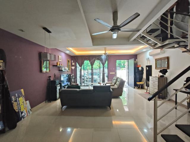 Partly Furnished 2 storey Teres House Ken Rimba LEGIAN Sek16 Shah Alam 1