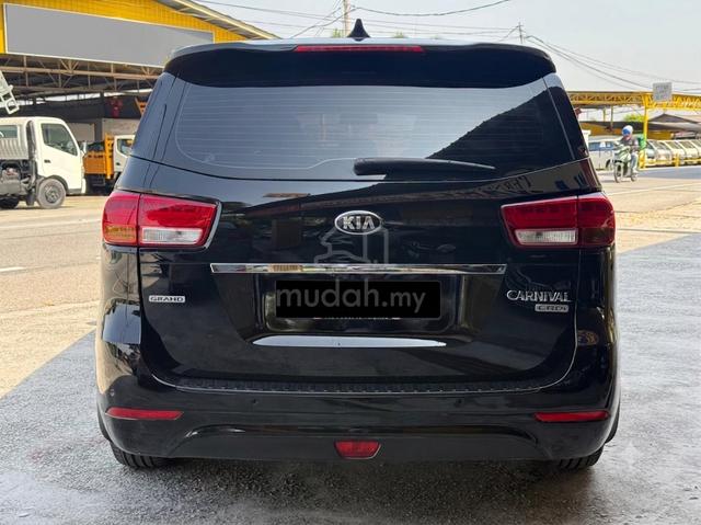 2017 Kia GRAND CARNIVAL 2.2 D YP (A) LOAN KEDAI - 4