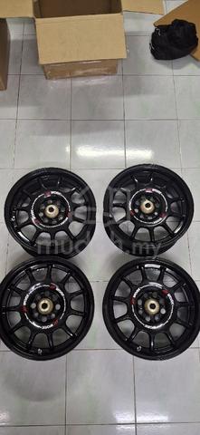 work rs 15 inci k car - photo 2 of 6