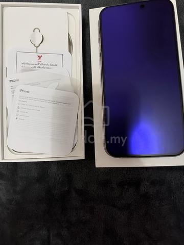iPhone 15 Pro Max - photo 3 of 4