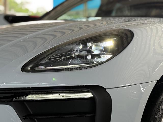 2022 Porsche MACAN 2.0 (A) - 2