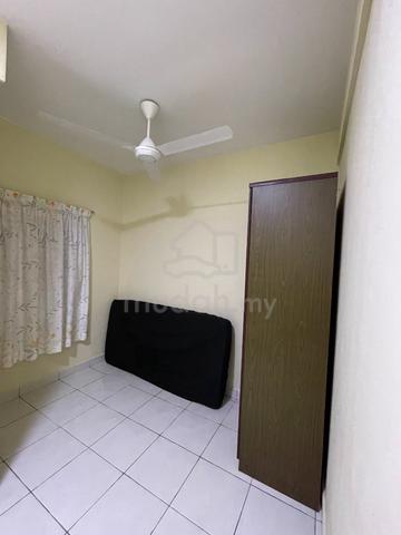 Partially Furnished Labuan Ganggarak / Merinding Room For Rent 1