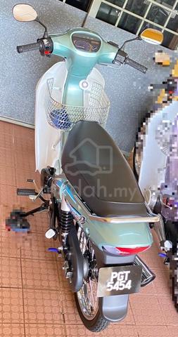 Carousel Image