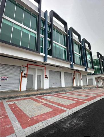Shop Lot For Rent at Pusat Komersial Skywiz Ayer Keroh Melaka 1