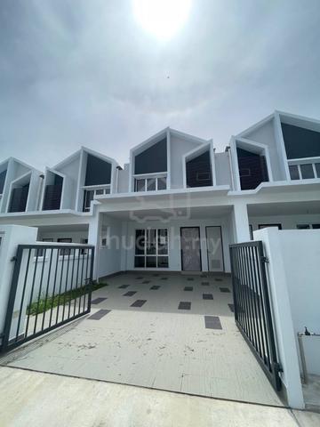Kitchen, Aircond💥 Double Storey Aderyn Setia Alam Sari Bangi 1