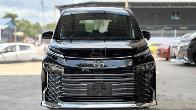 2022 Toyota VOXY 2.0 S-G FULL LOAN - 1