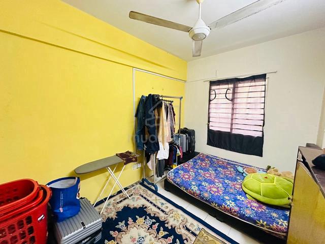 Pangsapuri Raya (Bandar Country Homes) 5