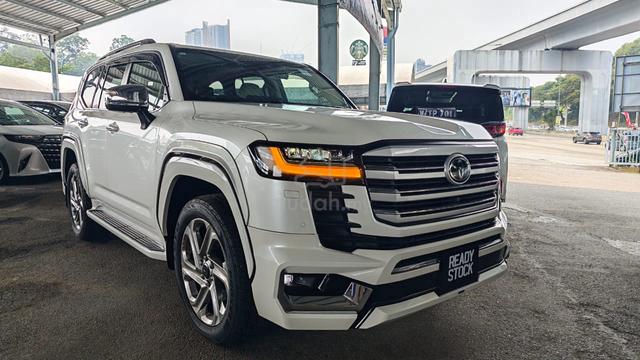 2023 Toyota LANDCRUISER 3.4 ZX FJA300W (A)GRADE 5A - 2