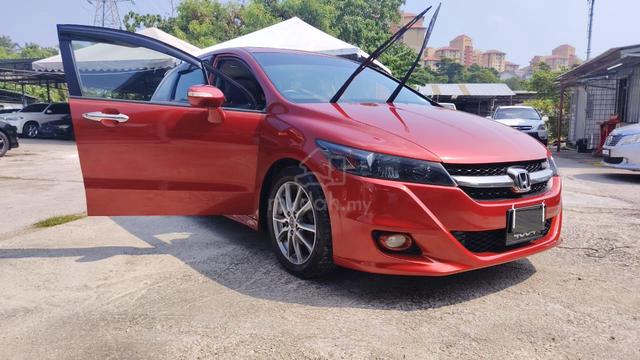 2013 Honda STREAM 1.8 I-VTEC RSZ FACELIFT (A) - 1