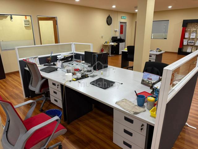 Renovated Ready move in 44x75 First Floor Office Bandar Bestari Klang 1