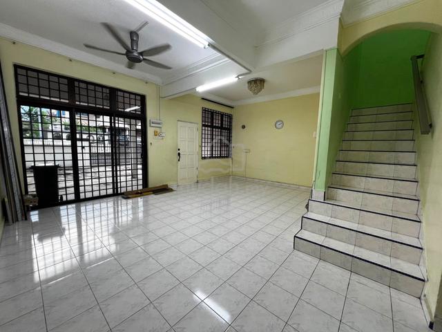 Kulai Near Aeon Mall Double Storey only 430k! 1