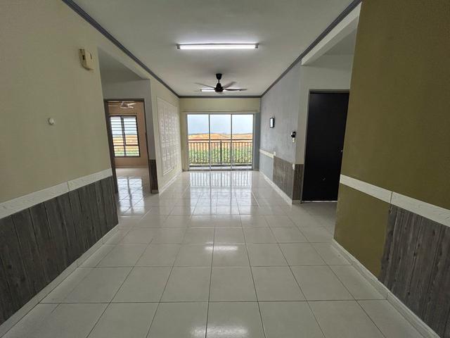 Residensi Laguna Biru 2 1