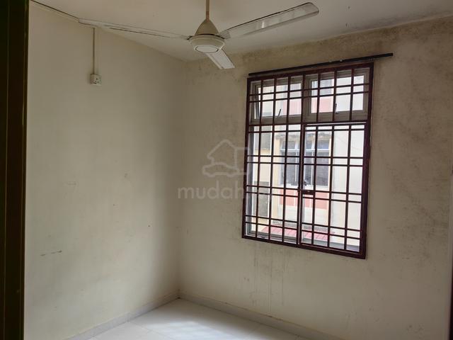 Flat Bukit Indah 3