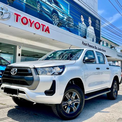 PROMOSI TERBARU 2026 Toyota HILUX 2.4 E MANUAL - 1