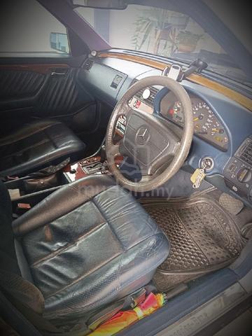 Good Condition 1995 Mercedes Benz 200E 2.0 (Auto) - 2