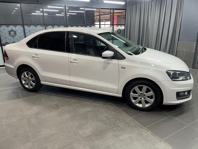 2017 Volkswagen VENTO 1.6 COMFORTLINE (A) - 2