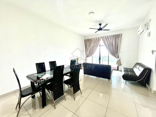 D’Summit Residence 1