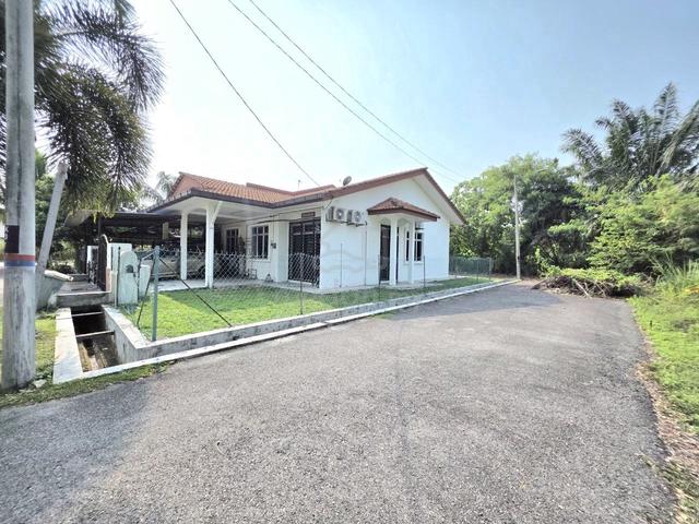END LOT ‼️ 1 Storey Taman Medan Jaya, Telok Panglima Garang 1