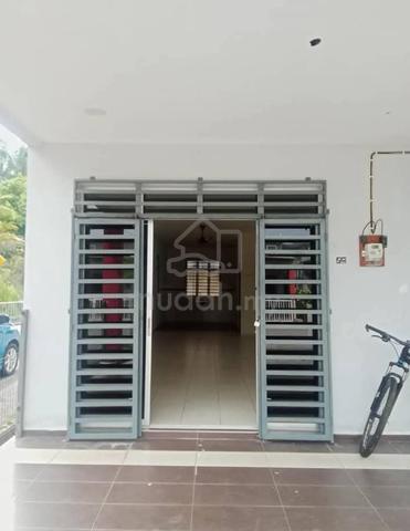 this house very nice and lucky 1